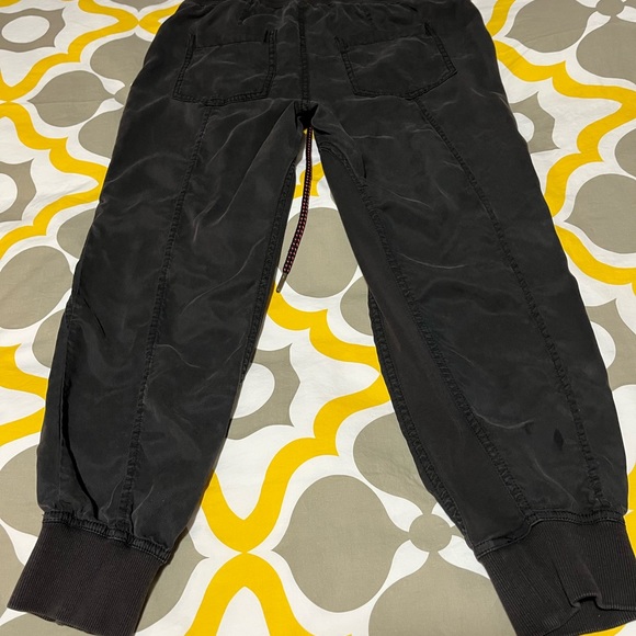 Anthropologie Joggers - Picture 5 of 6